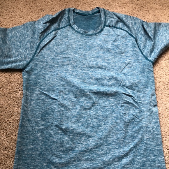 lululemon athletica Other - lululemon men’s metal vent tech short sleeve